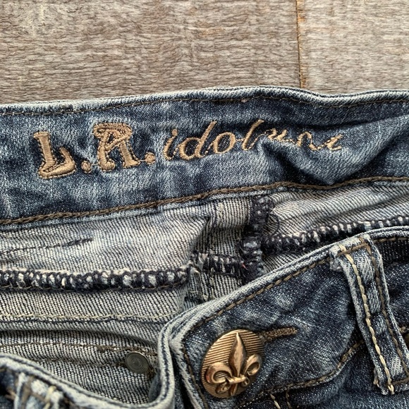 L.A. idol Boot Cut Jean - Picture 11 of 16
